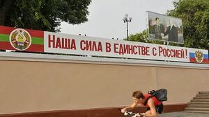 Padniestre plakatas rusija.jpg